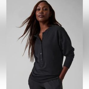 Athleta Balance Henley Black M